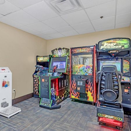 1Br 2 Queens Apt-Hotel With Pool, Hot Tub & Arcade, Near Disney & Universal! أورلاندو المظهر الخارجي الصورة